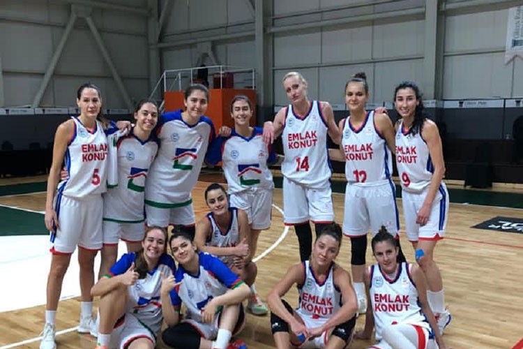 Kadınlar Basketbol Ligi'ne yükseldi