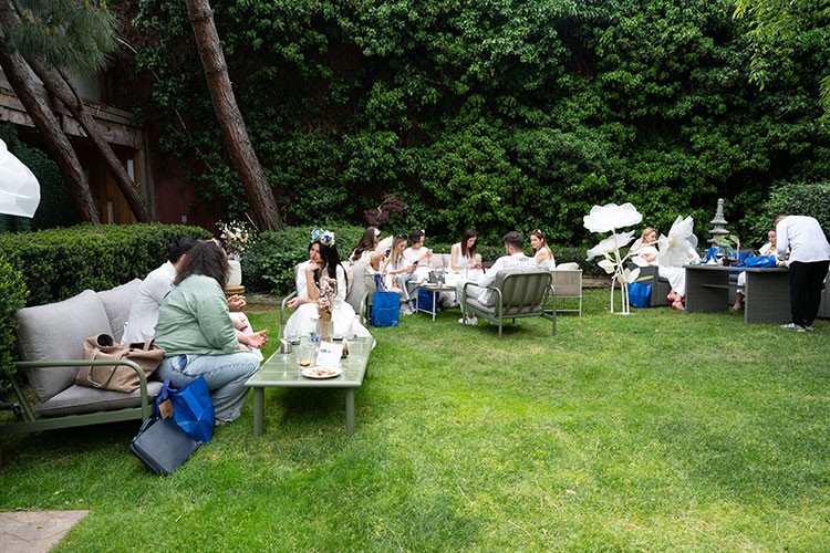 Yeni Bahçe Mobilyaları, "Yaza Merhaba" Etkinliğiyle Tanıtıldı