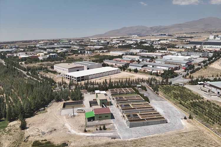 Niğde OSB'de kurulan tesiste arıtılan atık su tarıma can veriyor