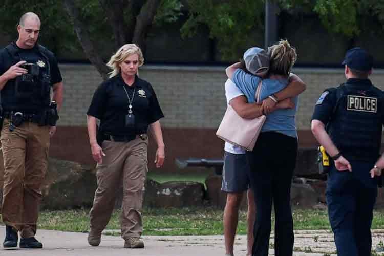 ABD'de eğlence mekanına silahlı saldırı, 3 kişi öldü