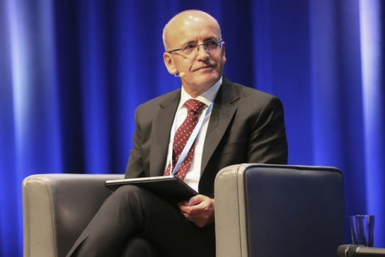 Şimşek: Cari dengedeki iyileşme sürecek