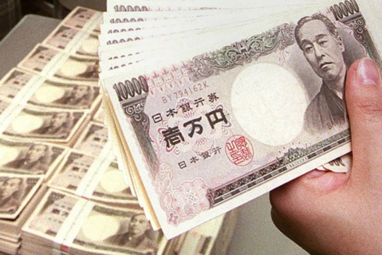 Japon yeni zayıfladı