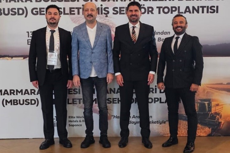 Un sanayicileriyle bir araya geldi