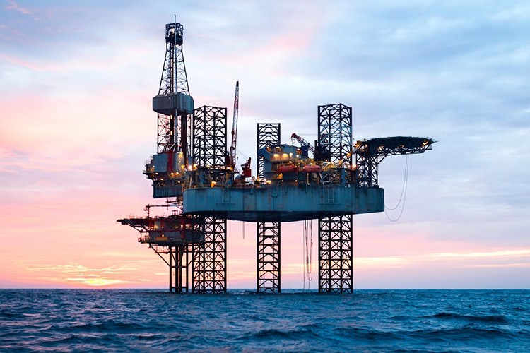 Ortadoğu'da gerilim azaldı, petrol sert geriledi