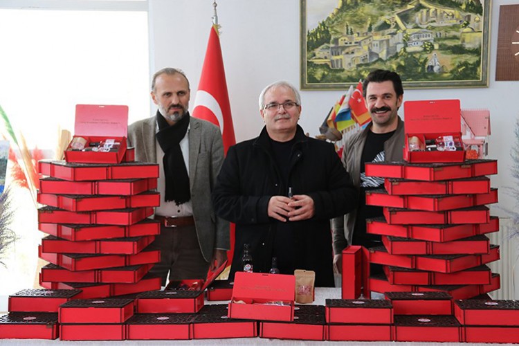 Kozan Belediyesi'nden yöresel üretime destek