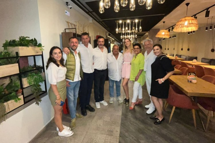 Ünlülerin yeni mekanı