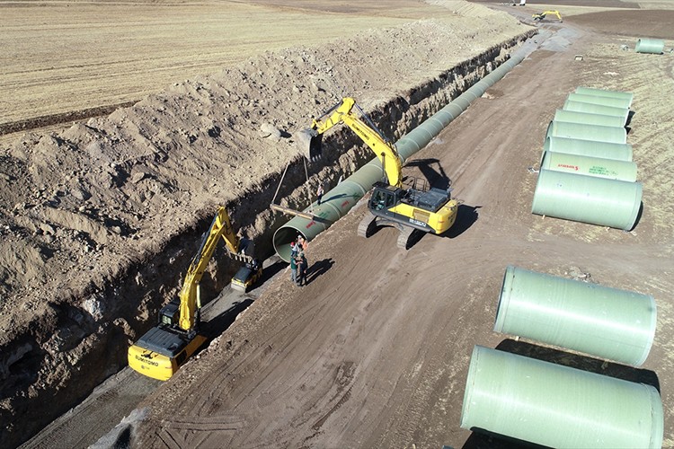 Dev boruların döşendiği Muş Ovası'nda tarım arazileri suya kavuşacak