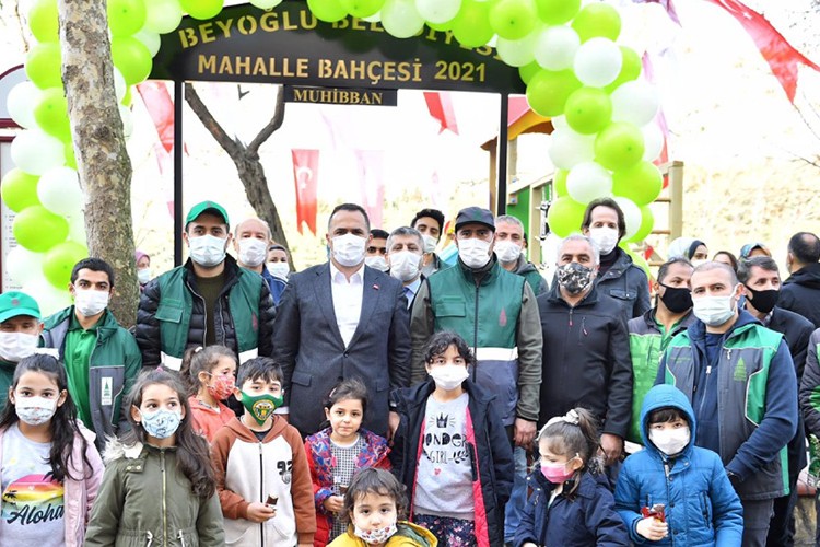 Mahalle bahçeleri açıldı