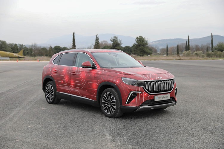 Togg, Gemlik'te kendi pistine çıktı