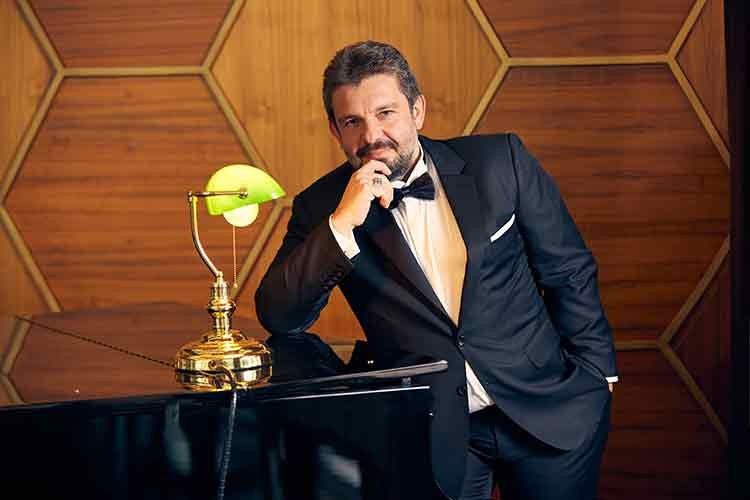 "Dinlemeye Doyamayacaksınız"