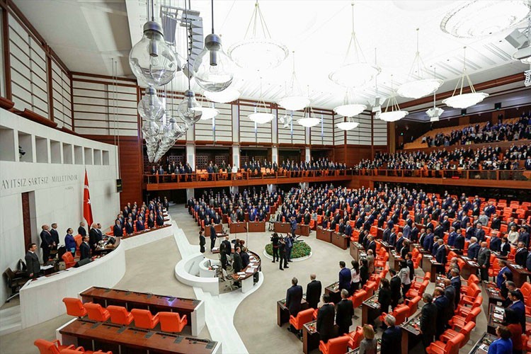 Üç bakanlığın bütçeleri kabul edildi