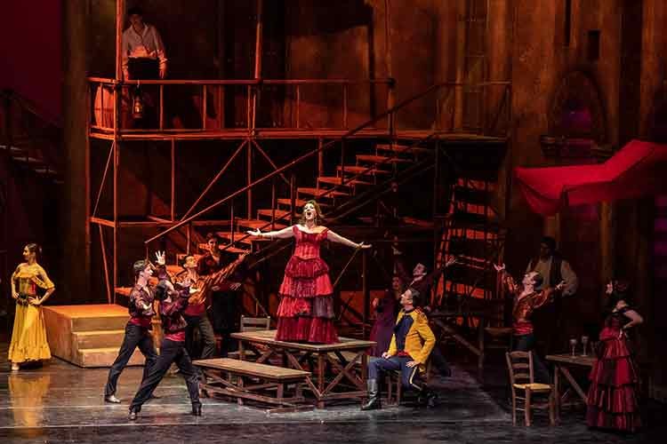 Yıllar sonra AKM'de "Carmen" heyecanı