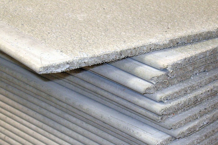 İran elyafı ithalatı gözden geçirilecek