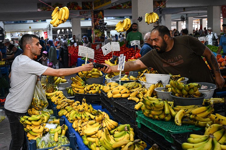 Semt pazarlarında kredi kartıyla alışveriş yaygınlaşacak