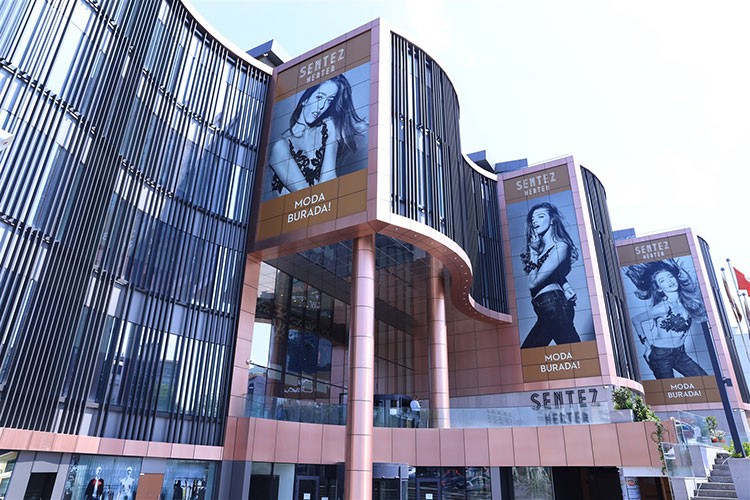 Sentez Merter kapılarını açtı