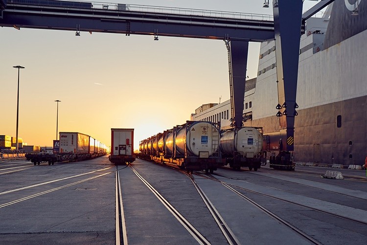 DFDS'den İskenderun Limanı'na ücretsiz sefer