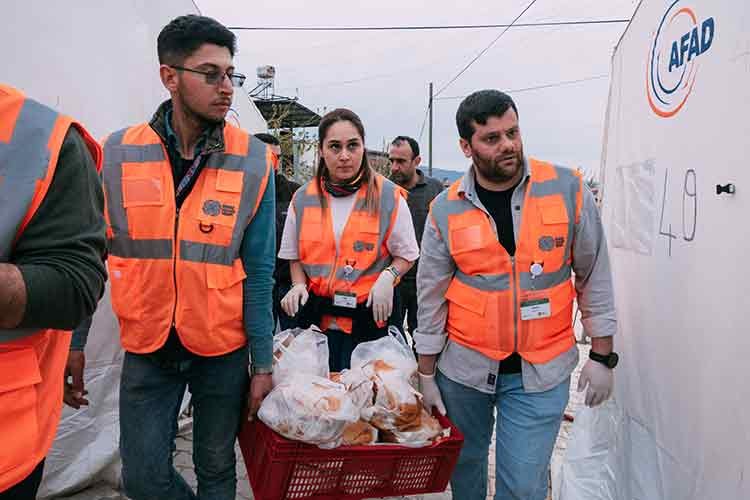 Qnet'ten Hatay'da iftar dayanışması
