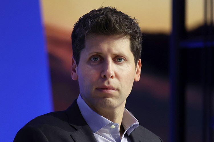OpenAI CEO'su Sam Altman görevinden ayrılıyor