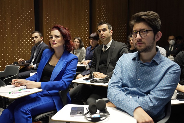 Hospital bünyesinde eğitime başlıyor