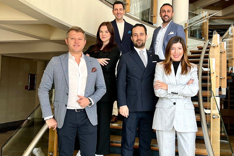 Yeni satış ekibi ile sezona güçlü giriyor