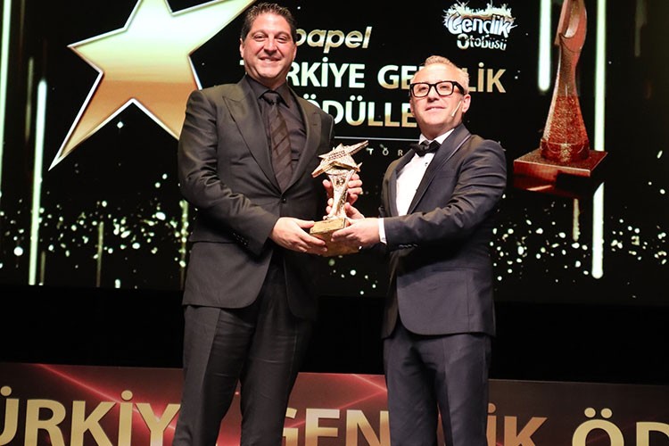 Papel'e Türkiye Gençlik Ödülleri'nde 'Gençlik Prestij Ödülü'