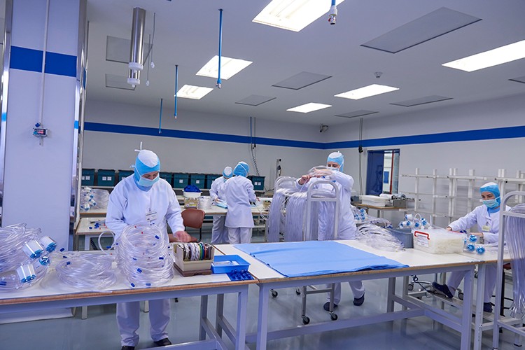 Bıçakçılar Latin Amerika'ya açıldı