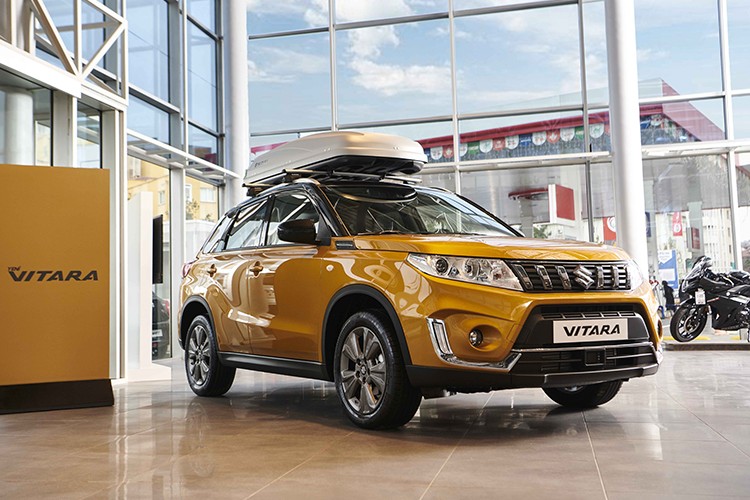 Tüm bayilerini internete taşıdı