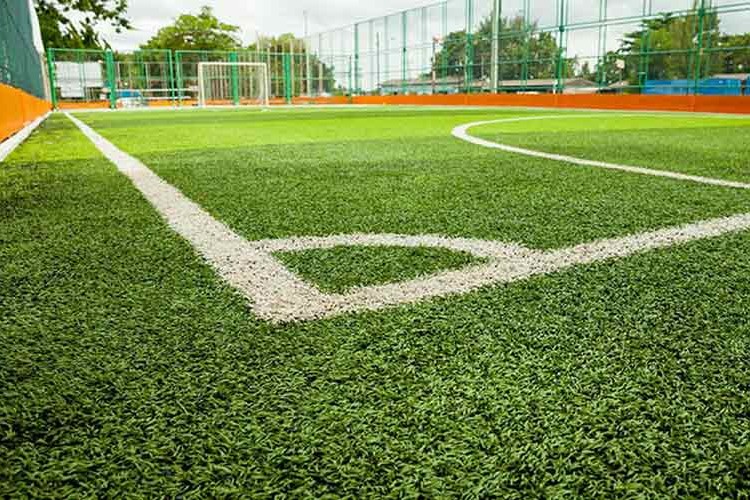 Futbol sahası yaptırılacak