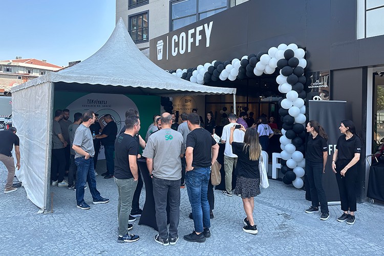 50'nci şubesini İstanbul'da açtı