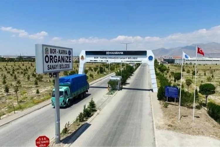 Bor Karma ve Deri OSB için tapu devri tamamlandı