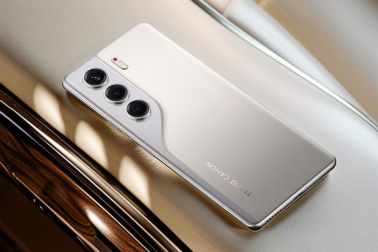 CAMON 40 Serisi'ne yepyeni bir soluk kazandırıyor