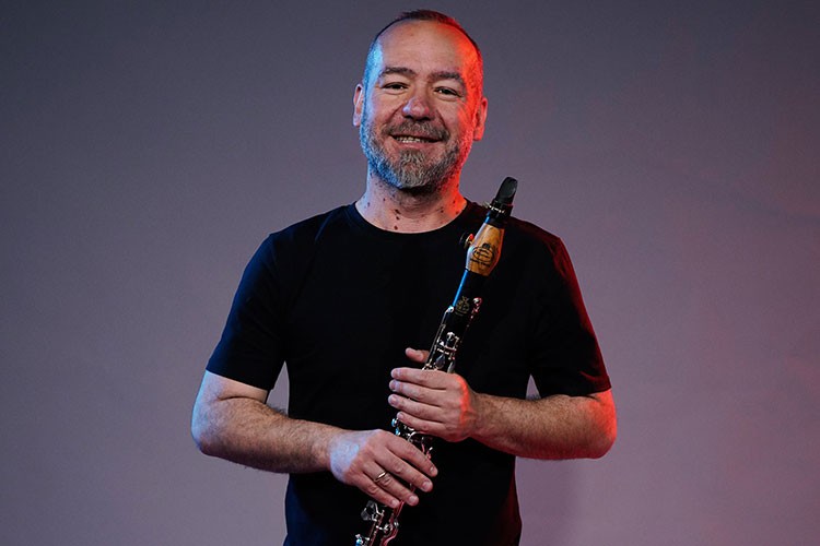 Duman klasiğine Kafadar imzası