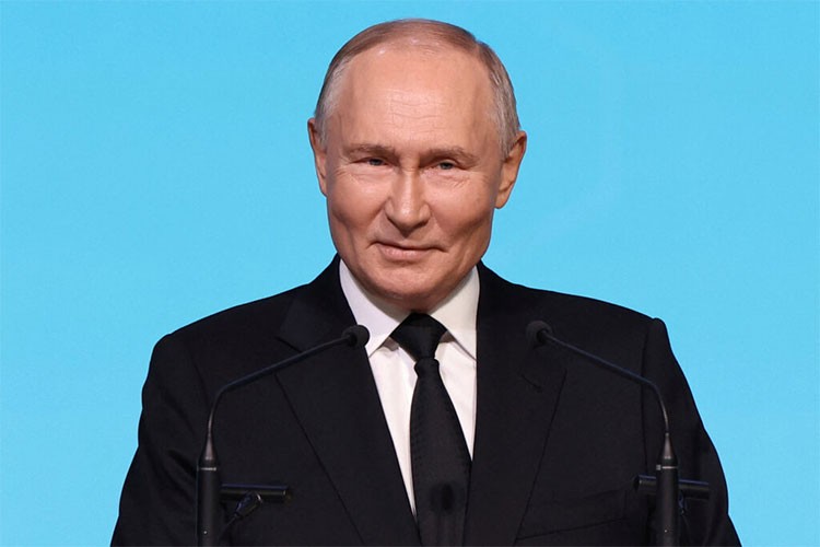 Putin, Rusya'daki bazı enerji şirketlerinin bilgilerini gizli tutmasına izin verdi
