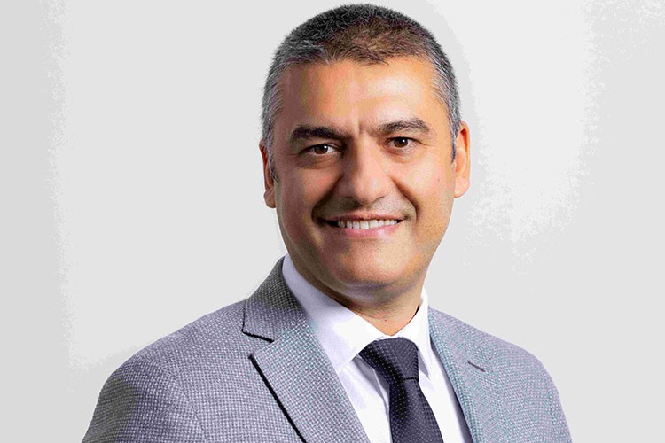 Hepsiburada'da bayrak değişimi
