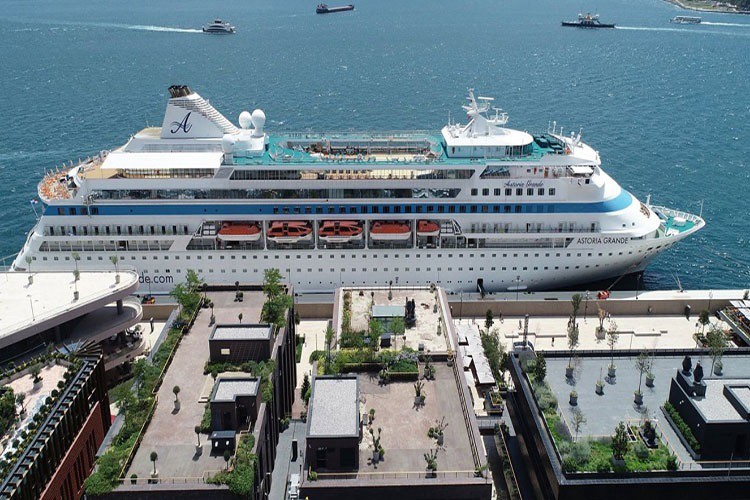 Kruvaziyer turizminde rota ve güvenlik dengesi değişiyor