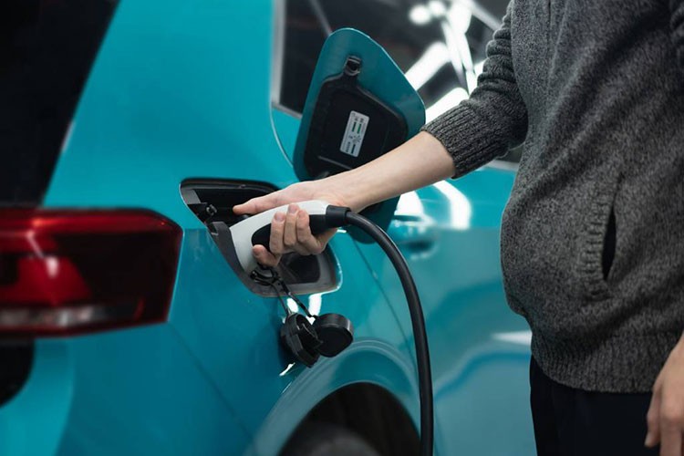 Elektrikli araç şarj soket sayısı martta yüzde 2,3 arttı