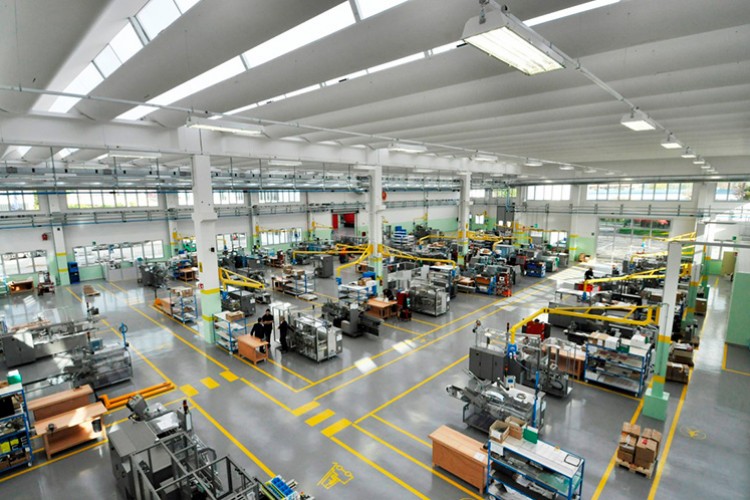 Fabrikalar kapanıyor!..