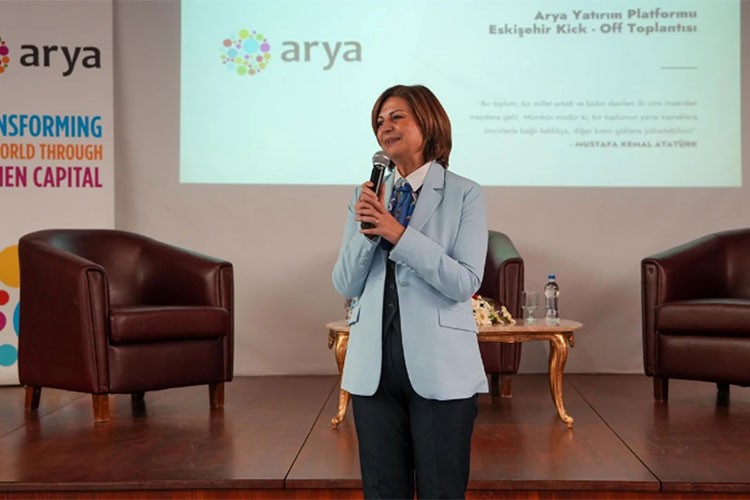 Kadın girişimciler Arya Yatırım Platformu'nda buluştu
