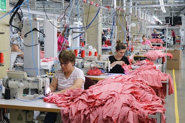 Tekstilde maliyet uçurumu büyüyor