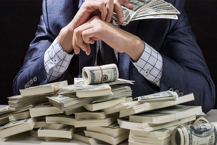 Milyarderlerin serveti giderek artarken yoksul sayısı azalmıyor