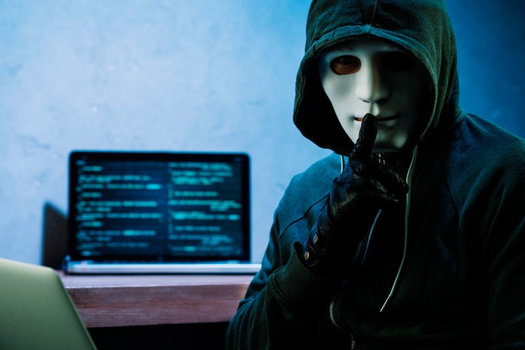 Sağlığınızı da verilerinizi de tehlikeye atmayın