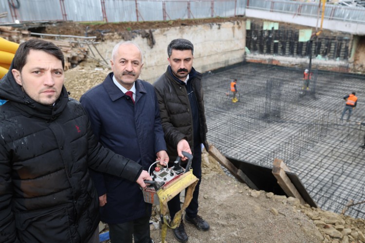 GEBZE'DEKİ ÖNEMLİ PROJEDE İLK BETON ATILDI