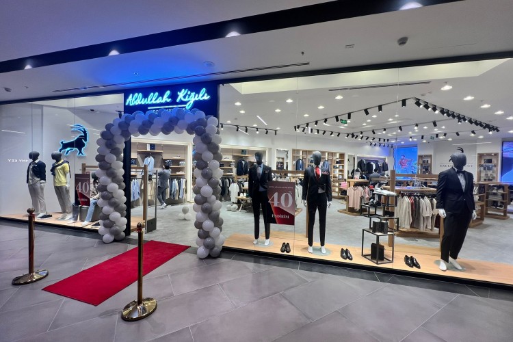 Abdullah Kiğılı Exclusive Cut, Yurt Dışındaki İlk Mağazasını Azerbaycan'da Açtı