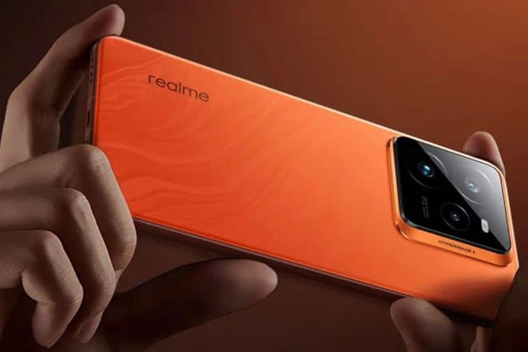 Güçlü Realme Neo 7 Turbo yolda