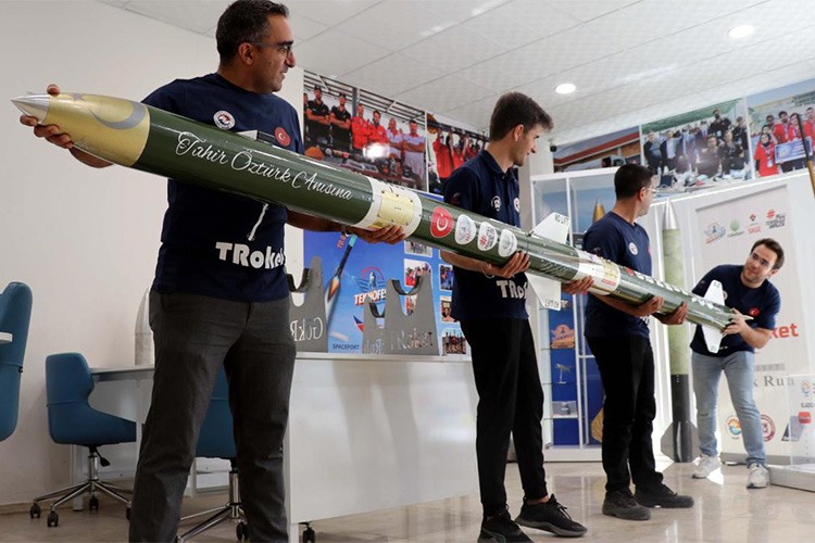 Fırat Üniversitesi öğrencileri Teknofest'te birinci oldu