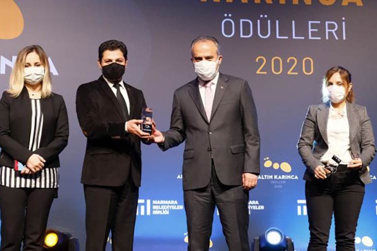 Bursa'ya Altın Karınca ödülü