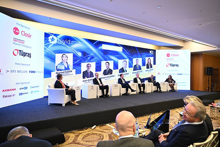 TÜYİD zirvesine iş dünyasından yoğun ilgi