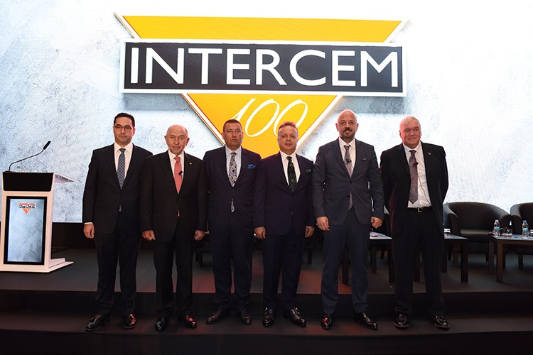 İhracat hedefi 800 milyon