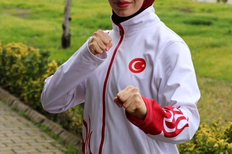 Yeni şampiyonlar yetiştirmek istiyor