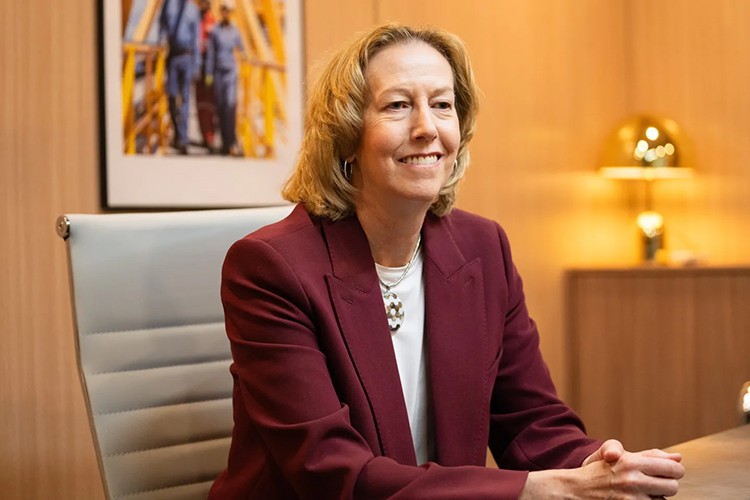 Enerji şirketi bp'nin Üst Yöneticisi Meg O'Neill oldu